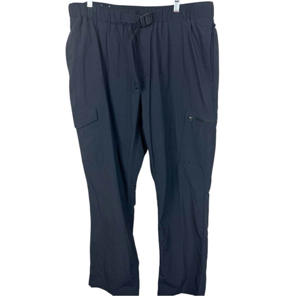 Columbia | Men's Omni-Shade Black Belted Nylon Cargo Pants XL
